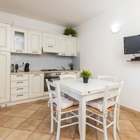 Bynos For Two * Santa Maria Navarrese