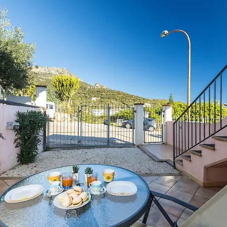 Bynos For Two * Santa Maria Navarrese